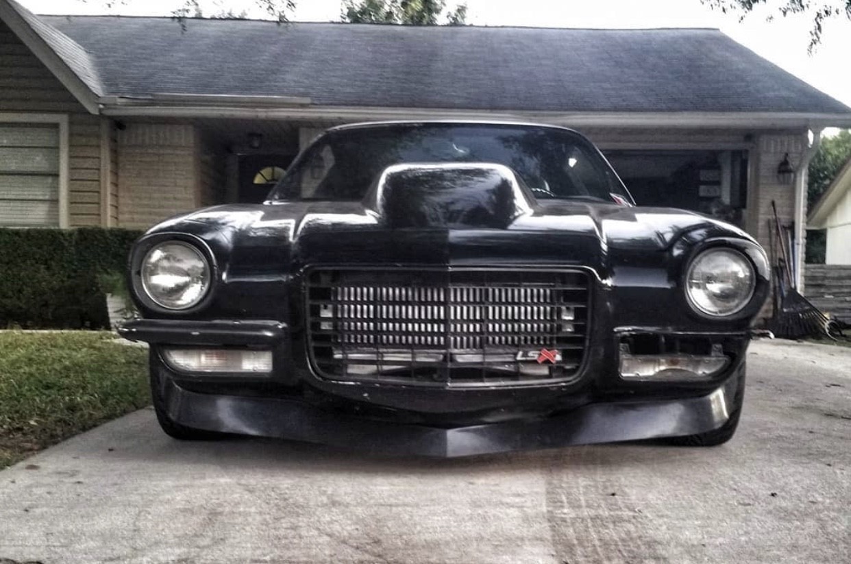 2nd gen Camaro front end, black car