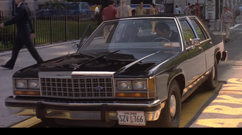 1987 Crown Victoria as seen in Meen in Black