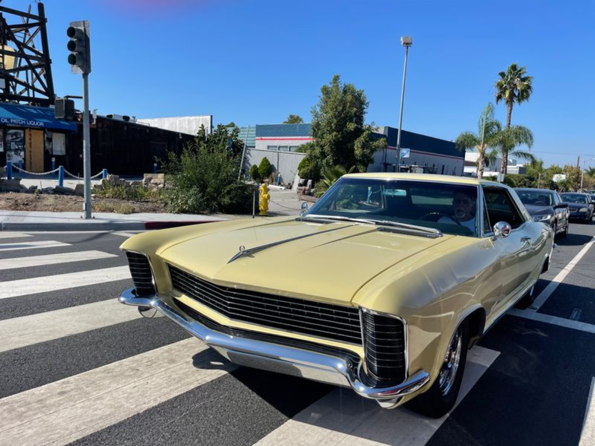 1965 buick riviera